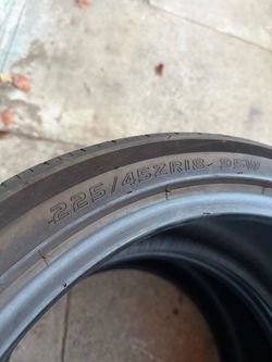 225/45ZR18 good used tires pair