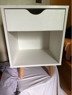 Falkk Mid century Nightstand