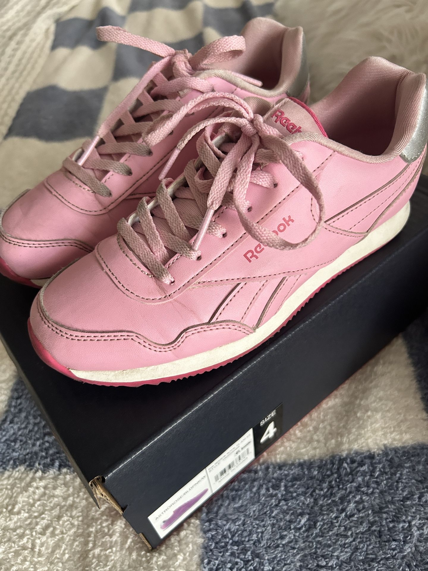 Girls Size 4 Reebok
