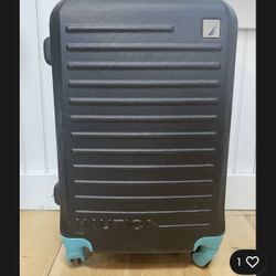 Nautica hard case Spinner Luggage