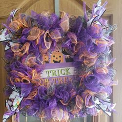 Handmade Mesh Halloween Wreaths