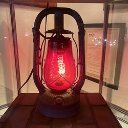 Mechanical Design Lamp