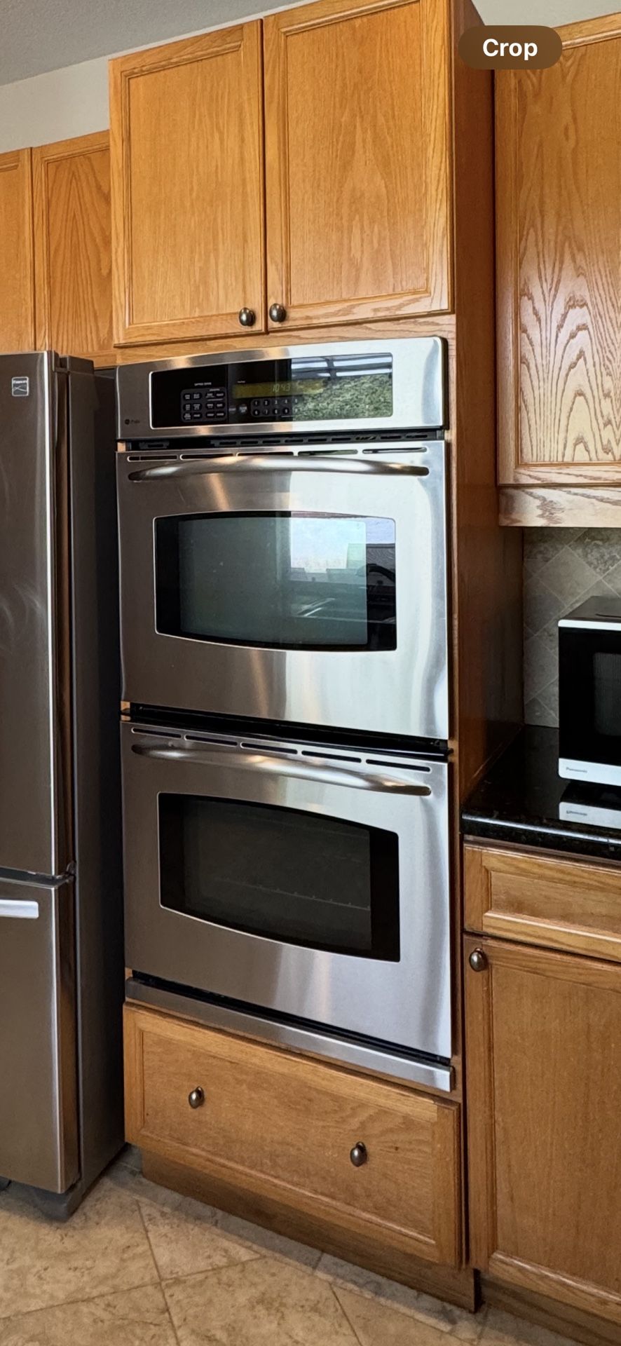 GE Profile Double Oven - Excellent Condition