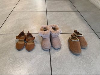 Baby shoes