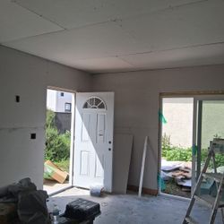 Drywall Hanger