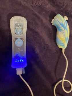 🎮 Nintendo Wii Afterglow Wireless Remote + Nunchuk + Original Jelly Skins – $25 🎮  Looking for a controller that stands out? This Afterglow Wii Remo