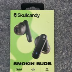 Skullcandy ear buds