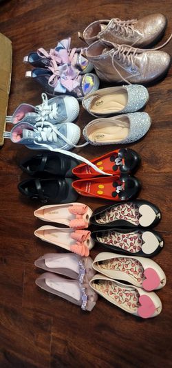 Girls shoes size 13