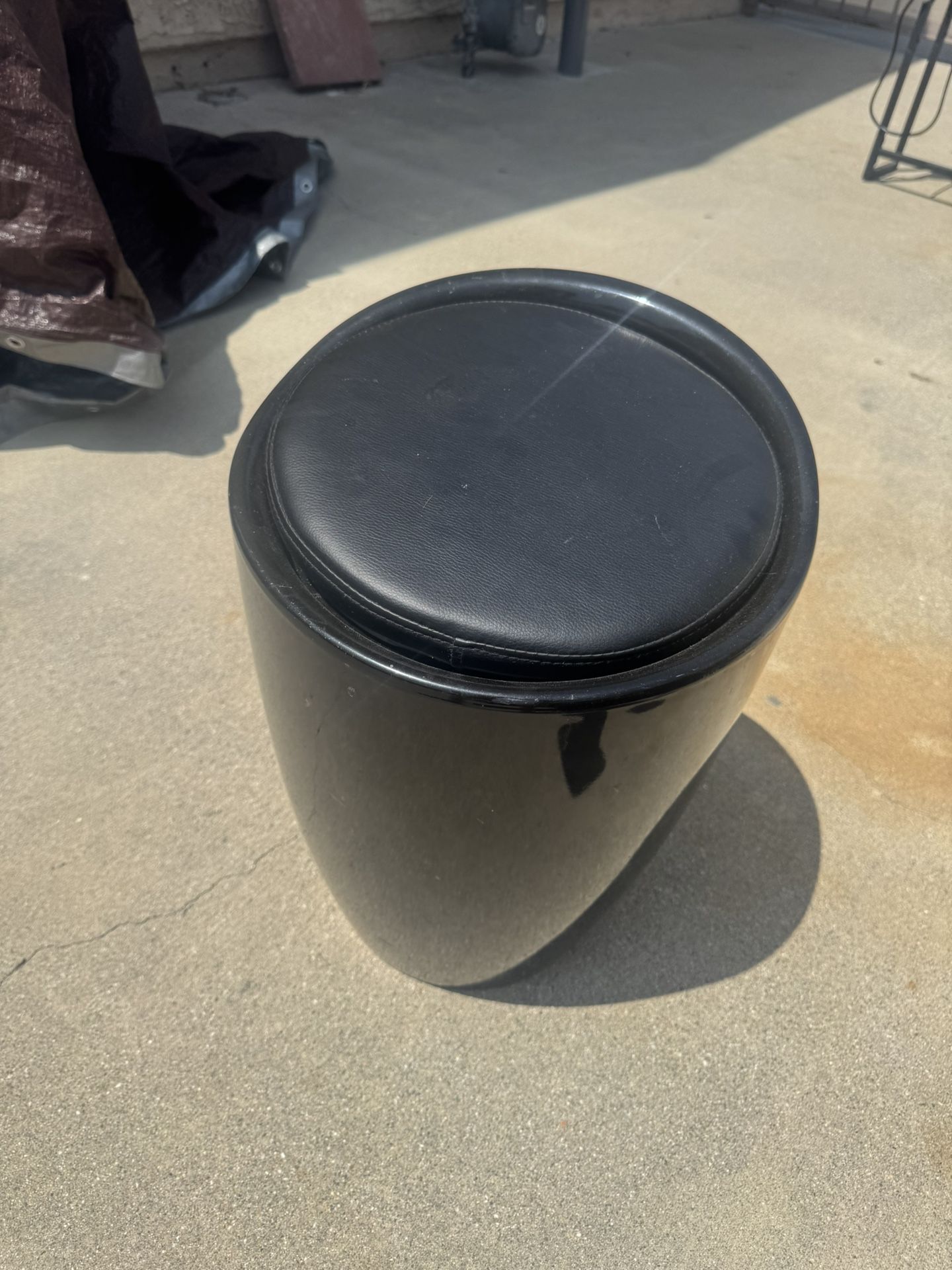 Retro Small Stool