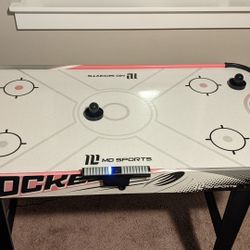 Air Hockey Table