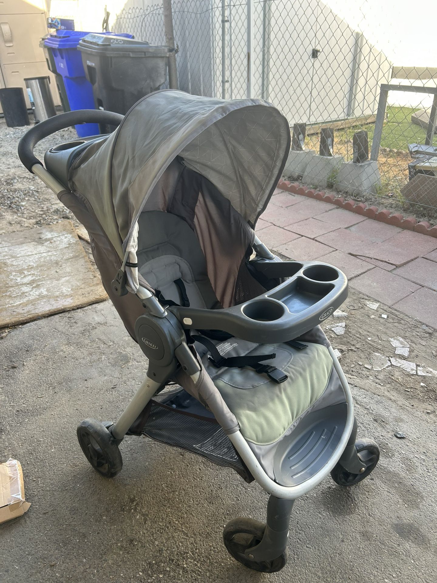 Graco FastAction SE 2.0 travel system stroller