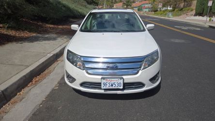 SUPER CLEAN DRIVES GREAT 2012 FORD FUSION SEL V6 FUEL FLEX TAKE E85