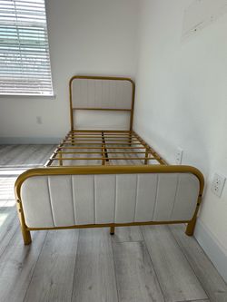 Twin Gold Metal Bed Frame Upholstered Platform Bed with Velvet Headboard