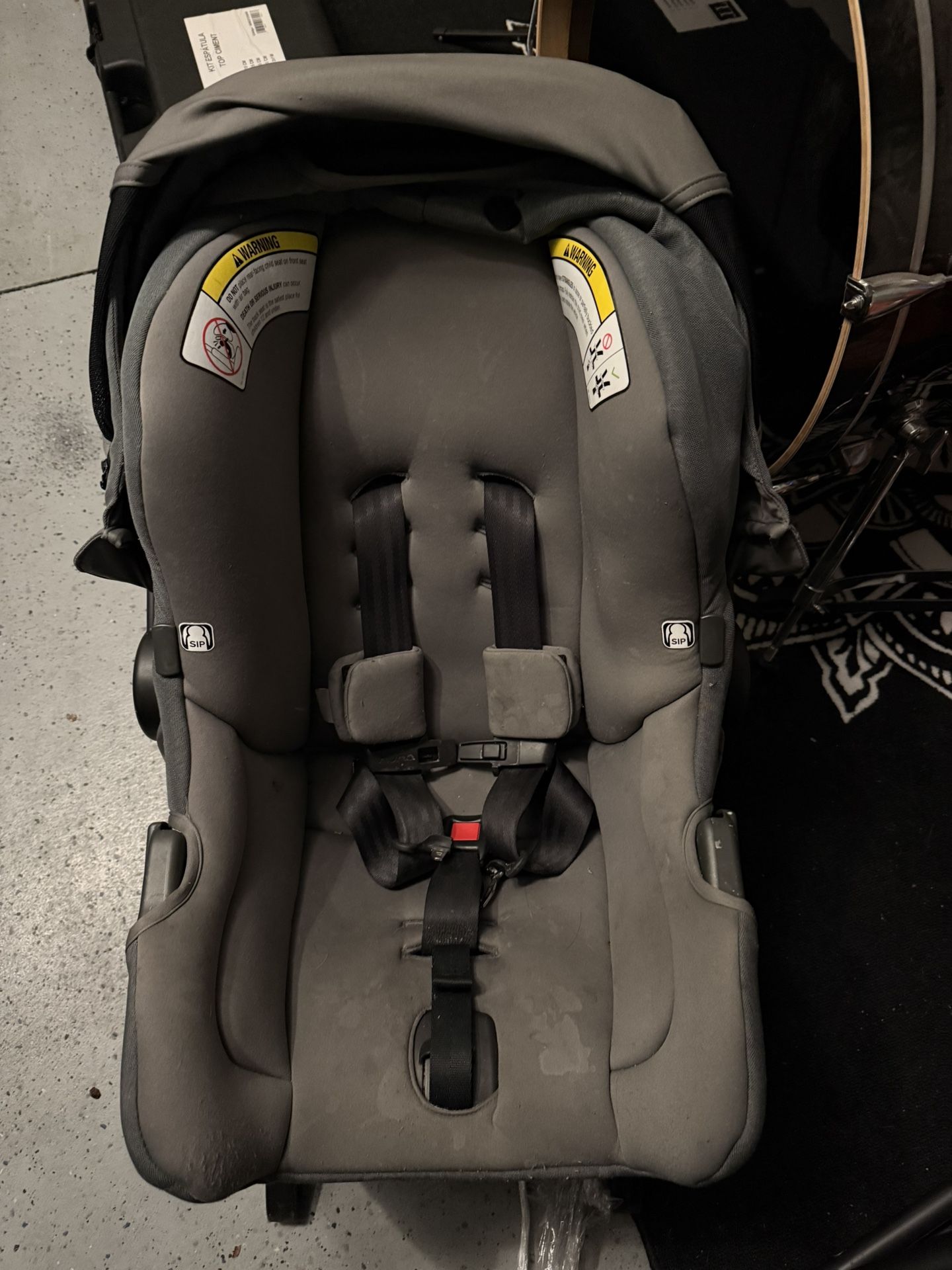 Nuna Pipa Lt Car seat