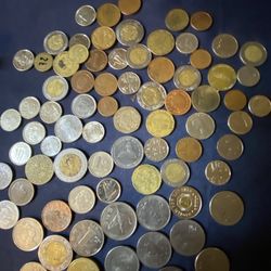 Coins Of The World - Asia Americas Europa 