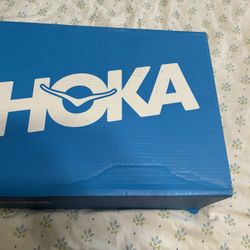 Hoka 7.5