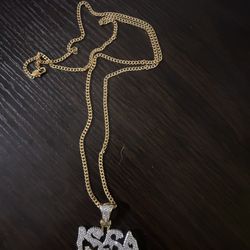 Chain With Pendant
