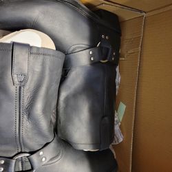 Boots Size 11 Like New