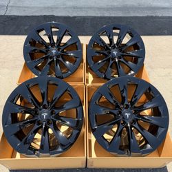 20” Tesla Model X original factory rims in new gloss black