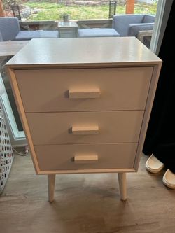 White 3-Drawer Nightstand with Tapered Legs