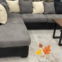 🔥Starting at $105/mo🔥 Brand New 💥2-Piece Sectional with Chaise
👍in stock