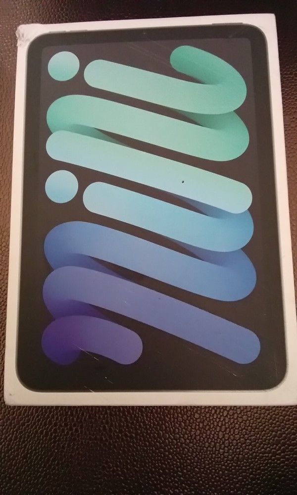 Apple iPad Mini 17. For Sale. 400