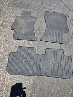 Subaru used floor mats