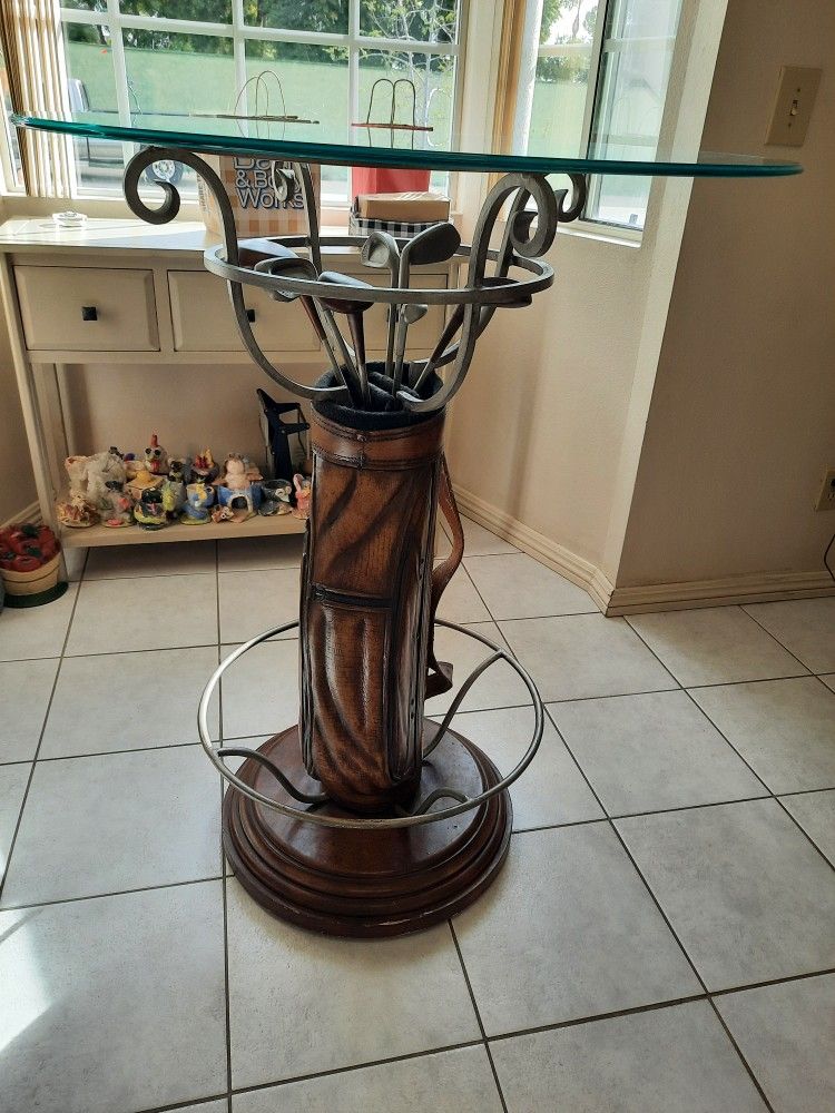 Golfers Bar Table