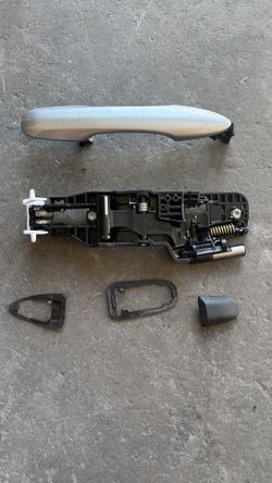 2018-2024 Toyota Camry Door Handle 1j9