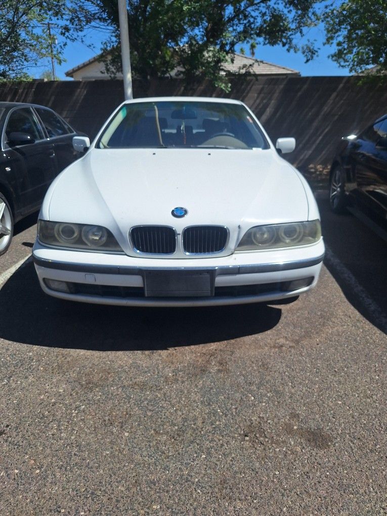 1998 BMW 528i