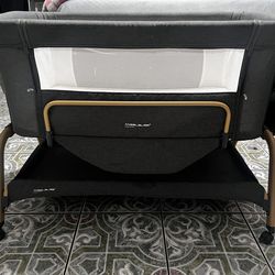 Angel bliss Bassinet/ Aria uppababy car seat & base