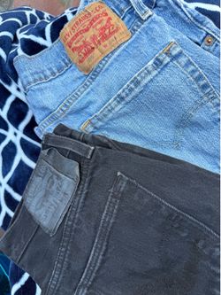 Levi’s Jeans Bundle - Mens Size 34 (Black 501s & Light Wash 505s)
