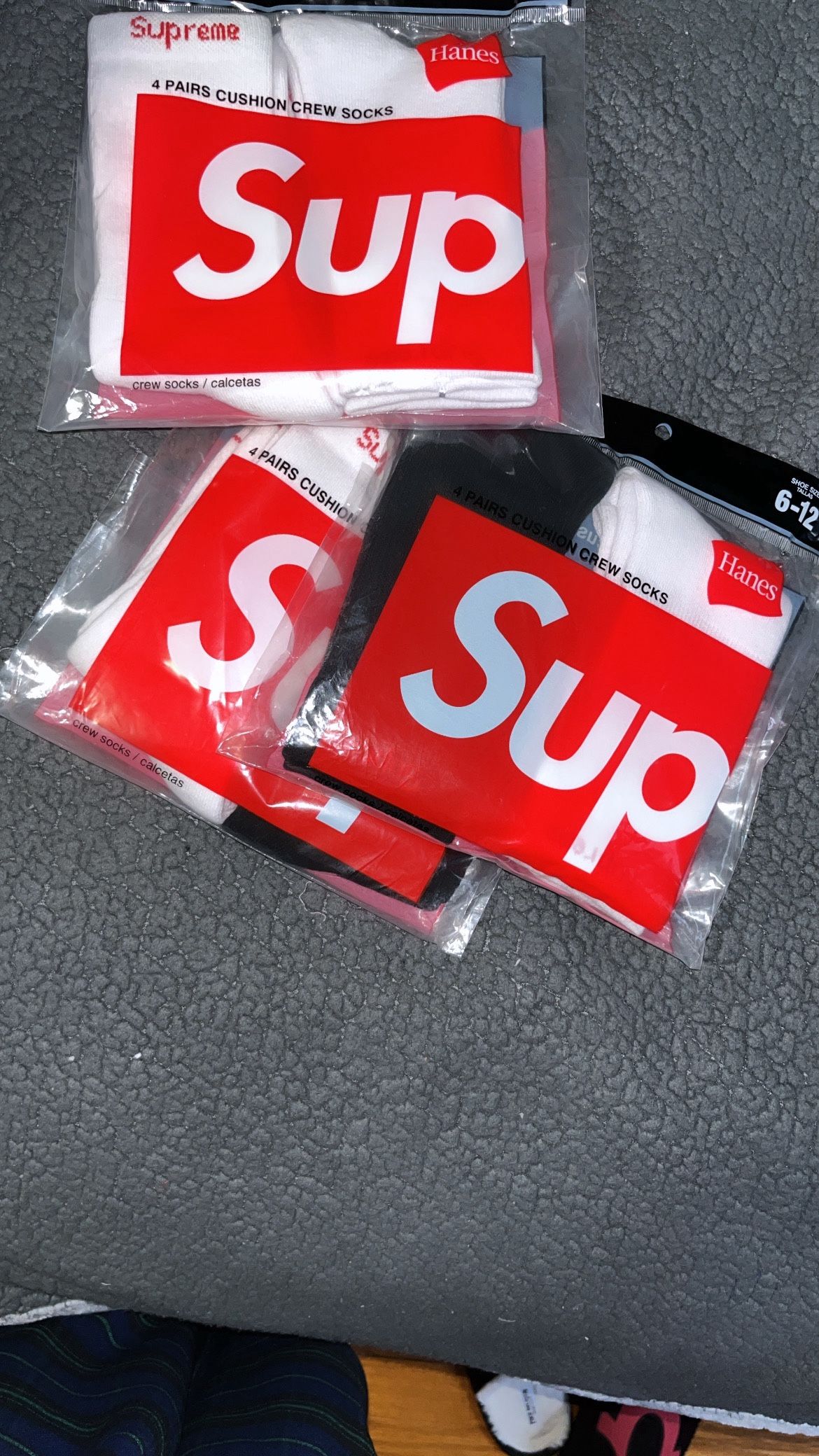 Supreme Socks