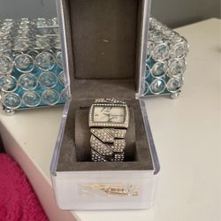 DKNY WATCH