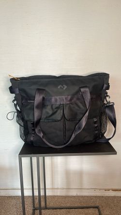 Soft sided carrying cooler