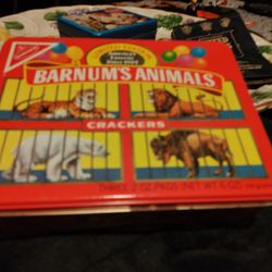 Vintage Nabisco Barnum's Animal Cracker Tin 1987    85th Anniversary