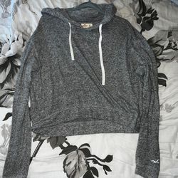 Hollister Copped Hoodie