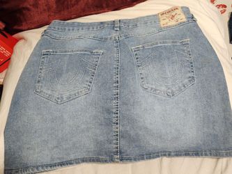 True Religion skirting 10 in womens