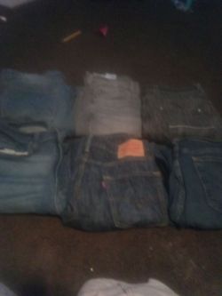 6 each ask what size of the pants you want not all of them were used