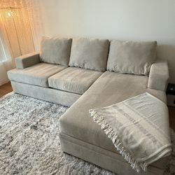 Sectional Sofa 