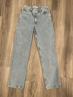 The 90s straight ultra high rise jeans