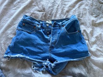 Levi Shorts