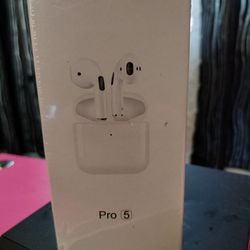 Pro 5 Earbuds 