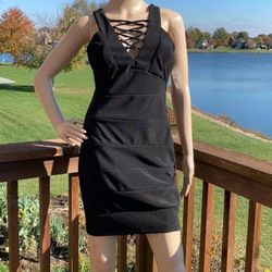 Crystal Doli women’s crisscross lace up bandage bodycon dress size 3