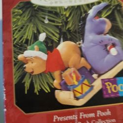 Winnie the Pooh and Eeyore On Sleigh Hallmark: Figurine Ornament 