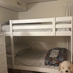 Twin Bunk beds