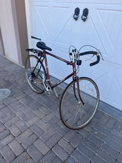 Rare Centurion Executive 10 Speed men’s bike
