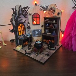 Halloween Decorations - Witch Room 🧙🏻‍♀️