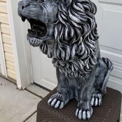 Large 3 Foot Tall, Roaring Lion Statue