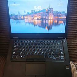 Dell Latitude UltraBook Laptop Intel Core i7 CPU 16GB RAM 512GB SSD Webcam 1080P LCD USB C Port Windows 11 Professional 